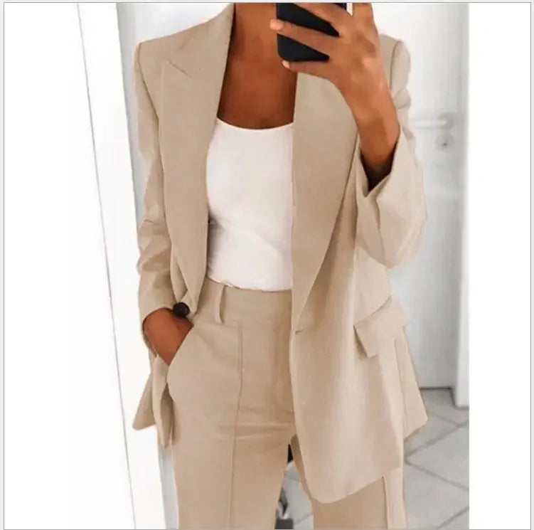 Conjunto Sevilla – Blazer + Calça com Corte Sofisticado e Caimento Perfeito