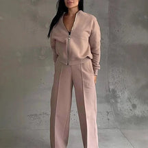 Conjunto Monique, casaco + Calça ( O Favorito do Inverno Europeu)