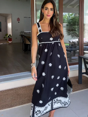 Vestido Vivienne Noir – Sofisticação da Alta Europa (Leve e Soltinho)